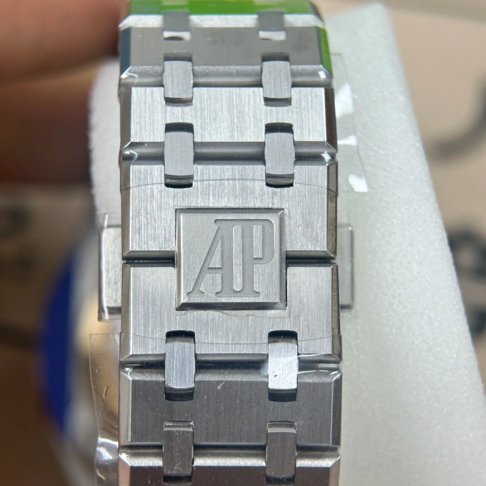 APS 廠 AP 愛彼 15510 白面 V2版本 4302一體機芯 41MM 香港 手錶