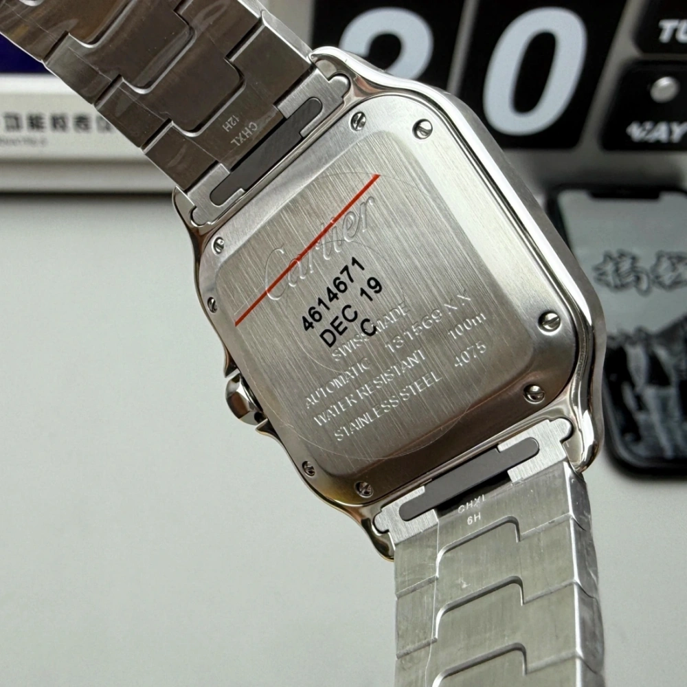 BV 廠 卡地亞 CARTIER 山度士WSSA0071 中號 39.8MM 快拆錶帶 香港面交