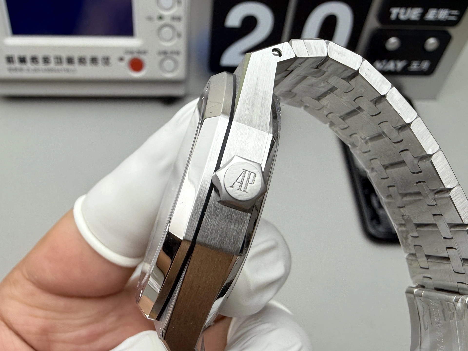 APS factory 廠 AP AUDEMARS PIGUET 愛彼皇家橡樹系列 15510ST.OO.1320ST.07 藍面 4302一體機芯