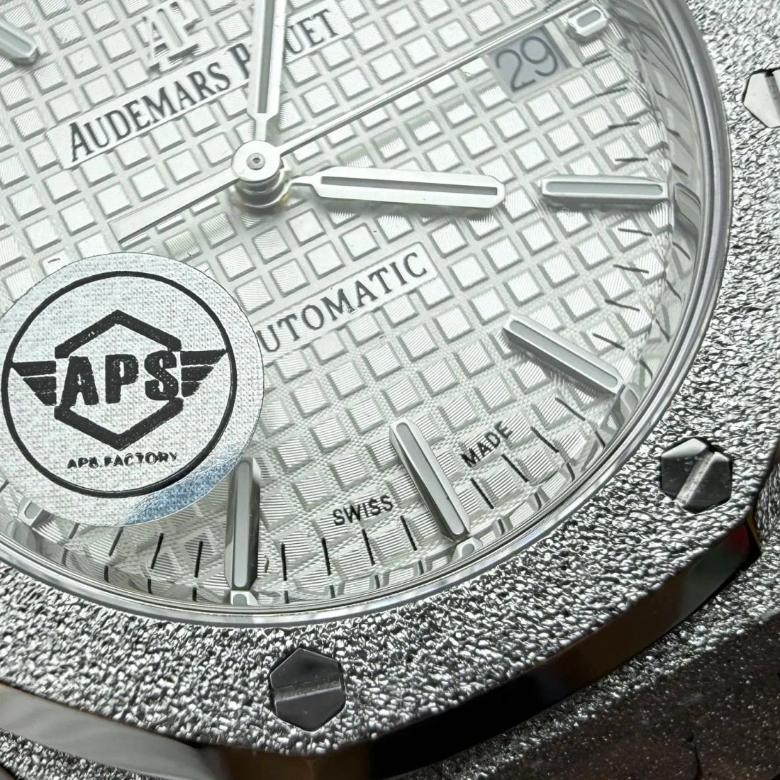 APS factory APS廠 Audemars Piguet 愛彼 AP 15454BC.GG.1259BC.03 - 皇家橡樹系列 37MM 香港面交