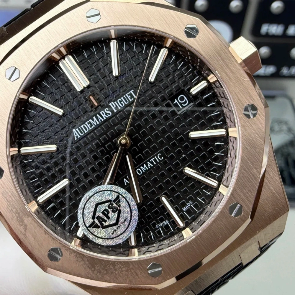APS廠  Audemars Piguet 愛彼Royal Oak - AP 15400 黑金 皇家橡樹系列 41MM 香港可面交
