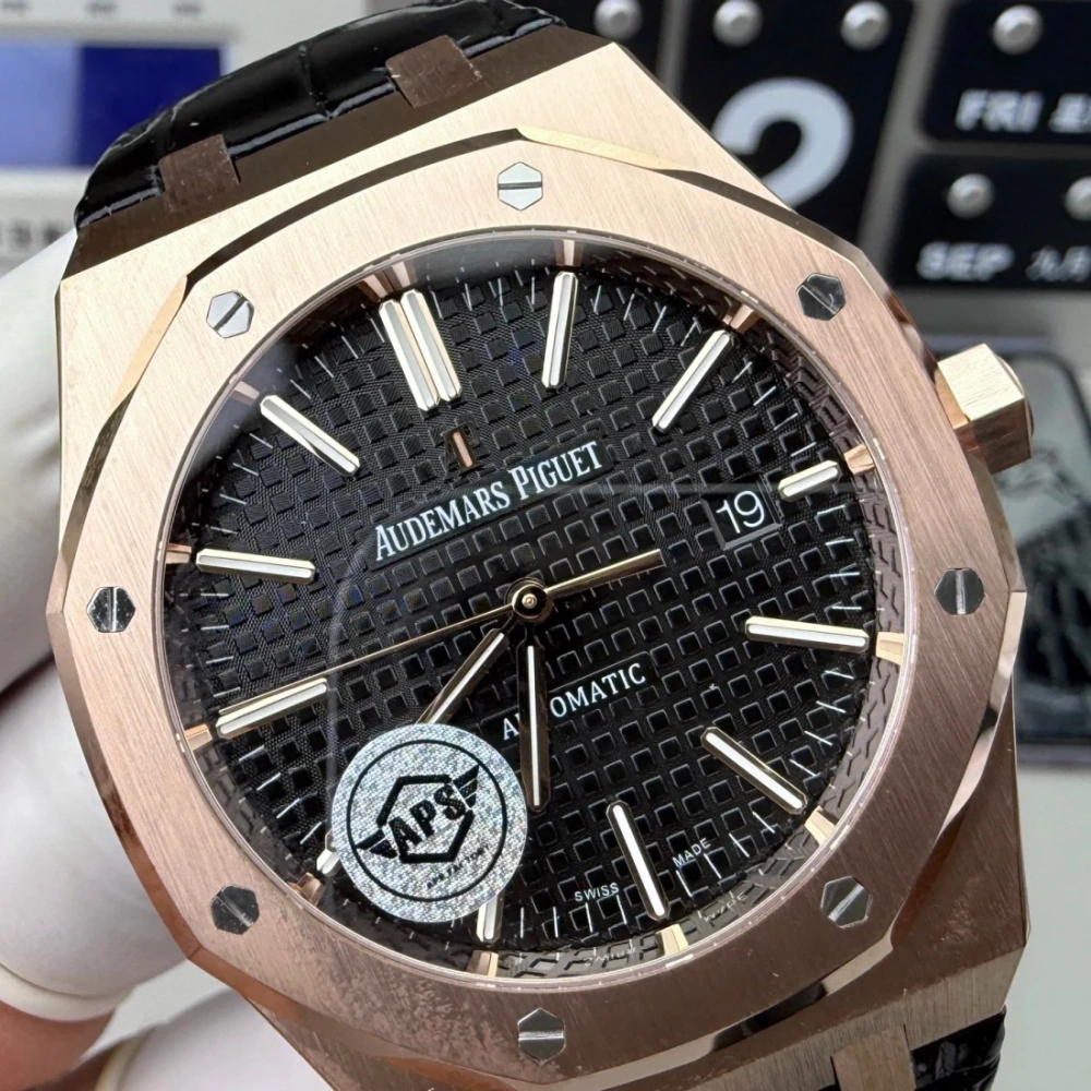 APS廠  Audemars Piguet 愛彼Royal Oak - AP 15400 黑金 皇家橡樹系列 41MM 香港可面交