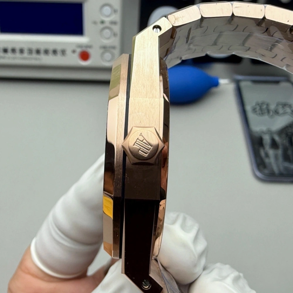 APS factory 廠 Audemars Piguet 愛彼  AP 爱彼 皇家橡树系列 15510ST.OO.1320ST.09 腕表 4402一體機芯 香港面交