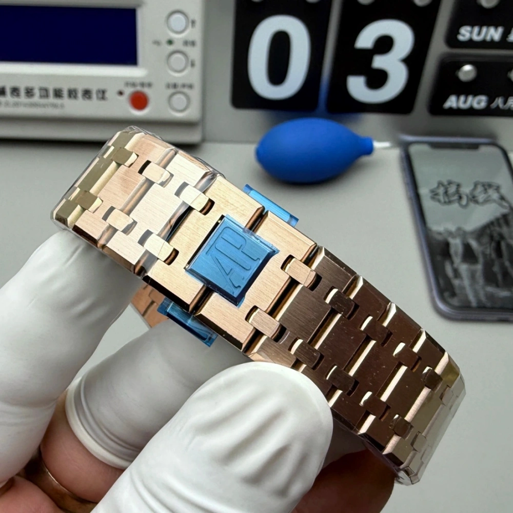 APS factory 廠 Audemars Piguet 愛彼  AP 爱彼 皇家橡树系列 15510ST.OO.1320ST.09 腕表 4402一體機芯 香港面交