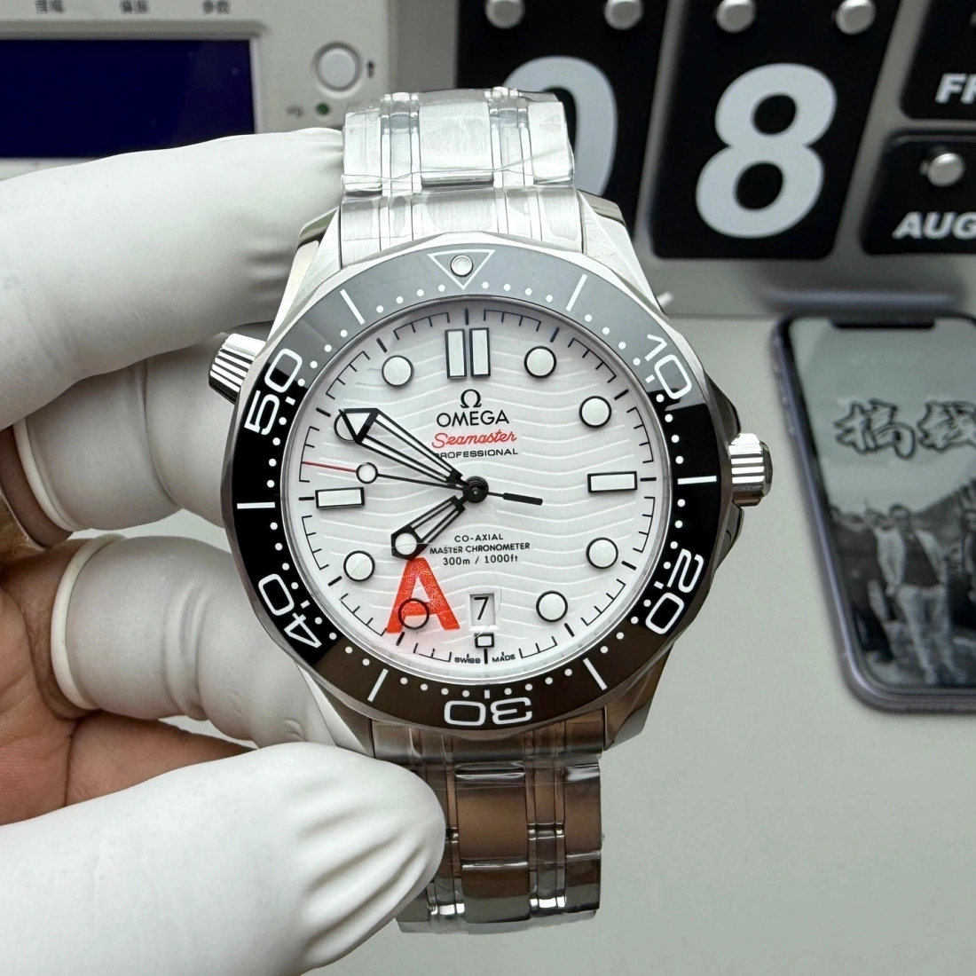 VS 廠 歐米茄 OMEGA VS 厂 欧米茄 海马300 一体8800机芯 V4版本最新升级版本 白面