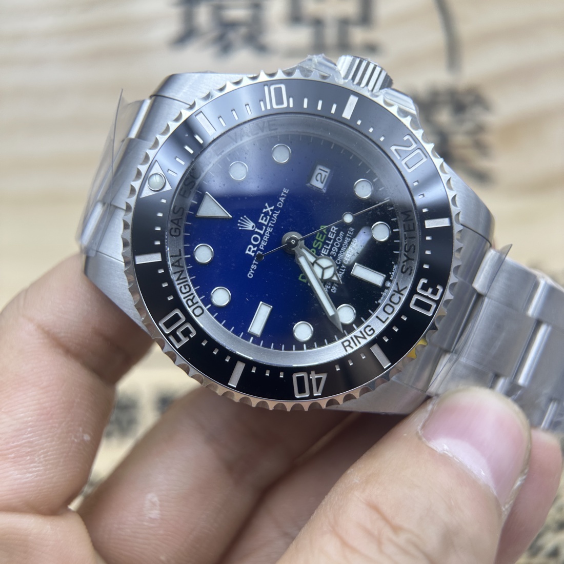 C+廠複刻 ROLEX 勞力士 大水鬼 DEEP-SEA 126660 漸變藍鬼王 3235機芯 44MM 香港可面交