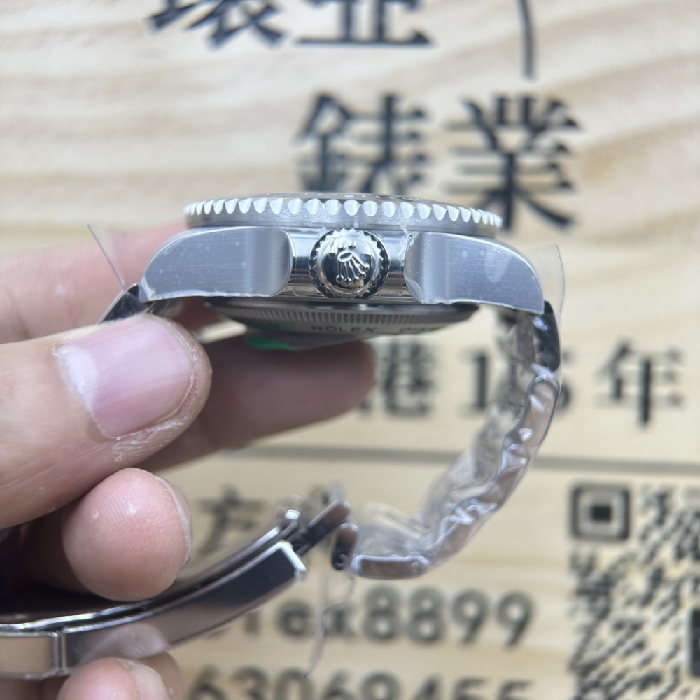 C+廠複刻 ROLEX 勞力士 大水鬼 DEEP-SEA 126660 漸變藍鬼王 3235機芯 44MM 香港可面交