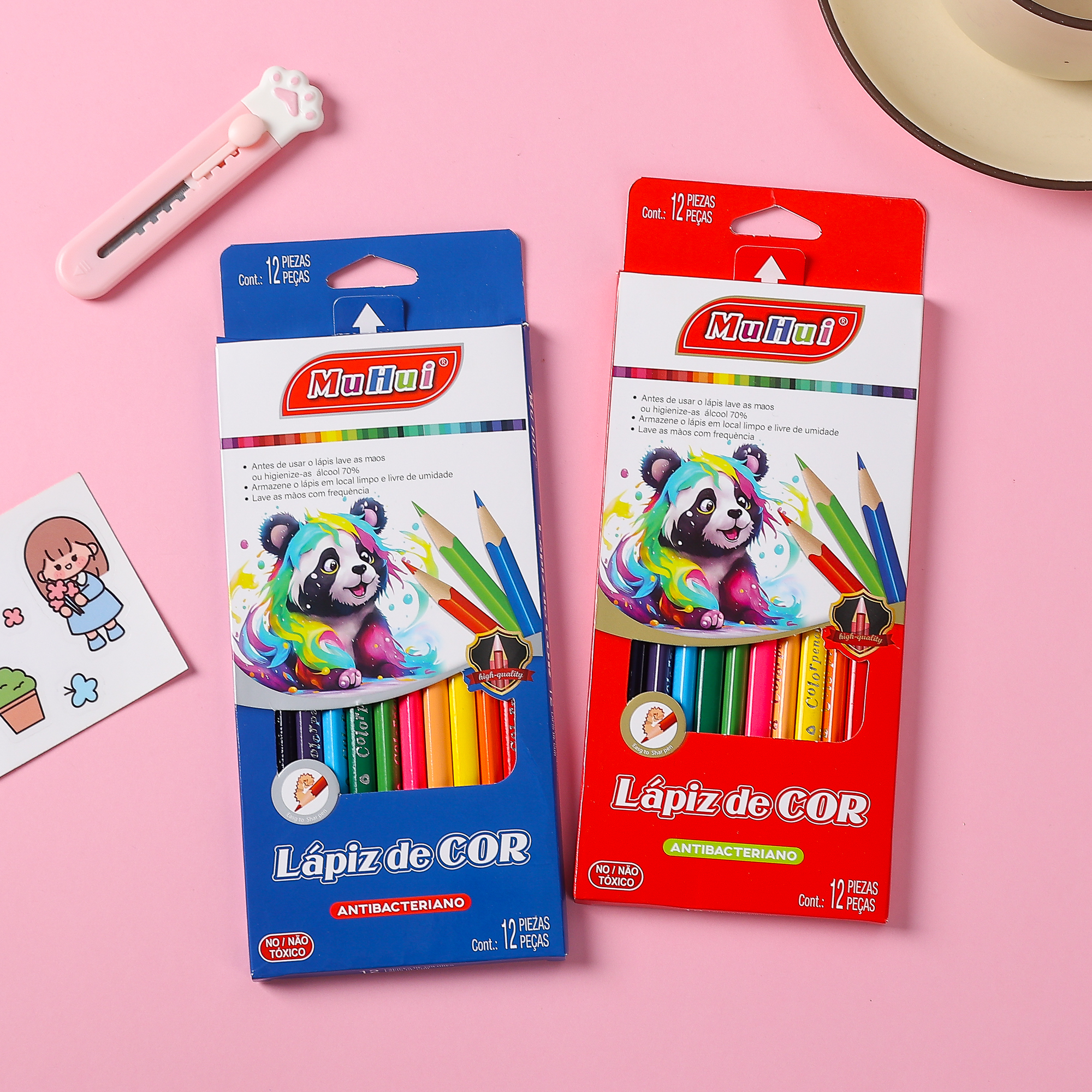 Muhui 12 color triangular pole softened wood advanced core children's writing and painting color lead cartoon panda color box packaging