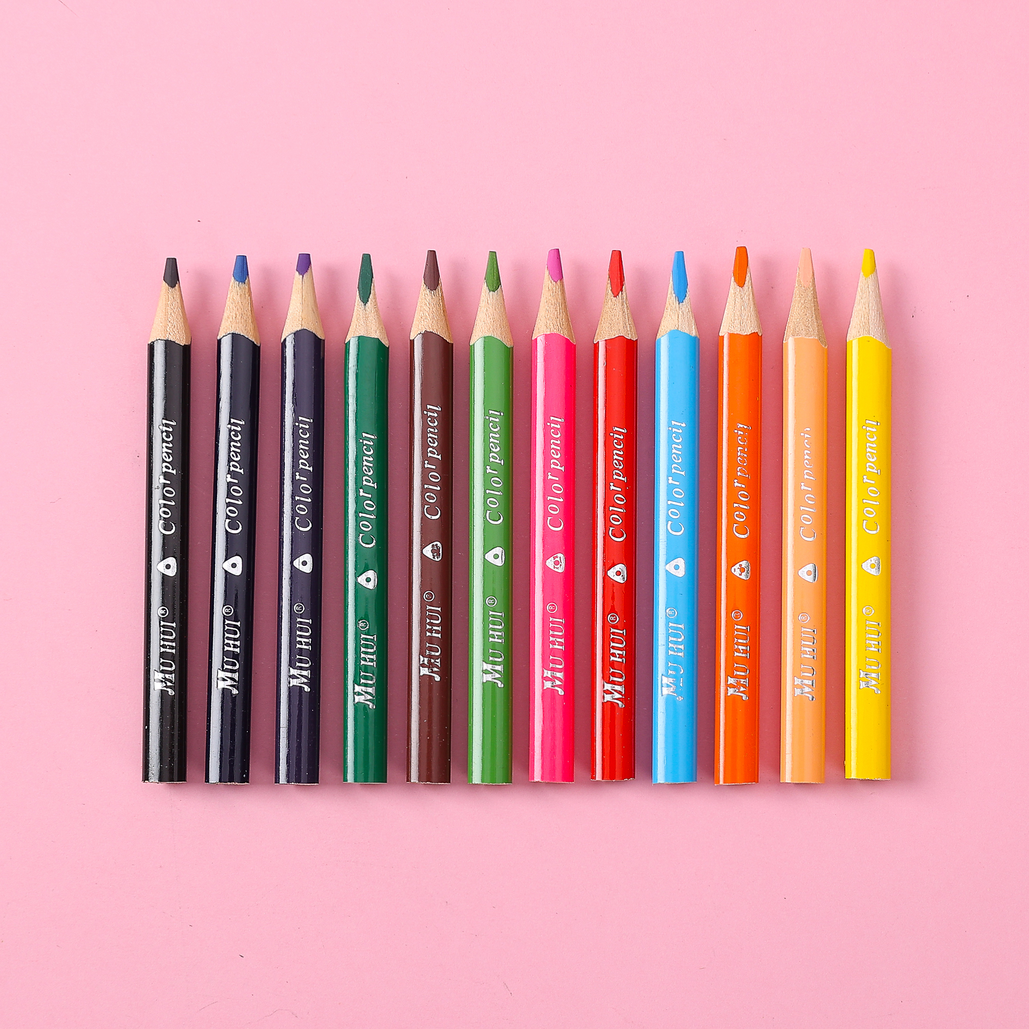 Muhui 12 color hexagonal pole softened wood premium core 3.5-inch children's writing and painting color lead cartoon box packaging