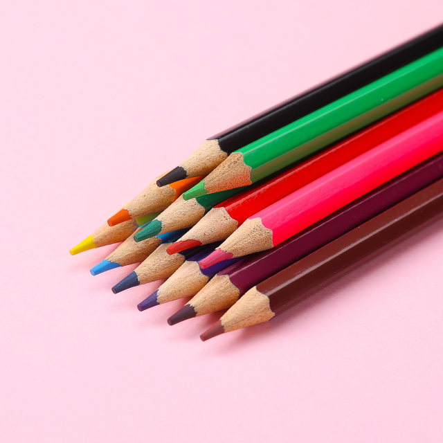 Caja de madera de álamo hexagonal de 12 colores Muhui para escribir y pintar para niños con cuatro colores de dinosaurios de dibujos animados
