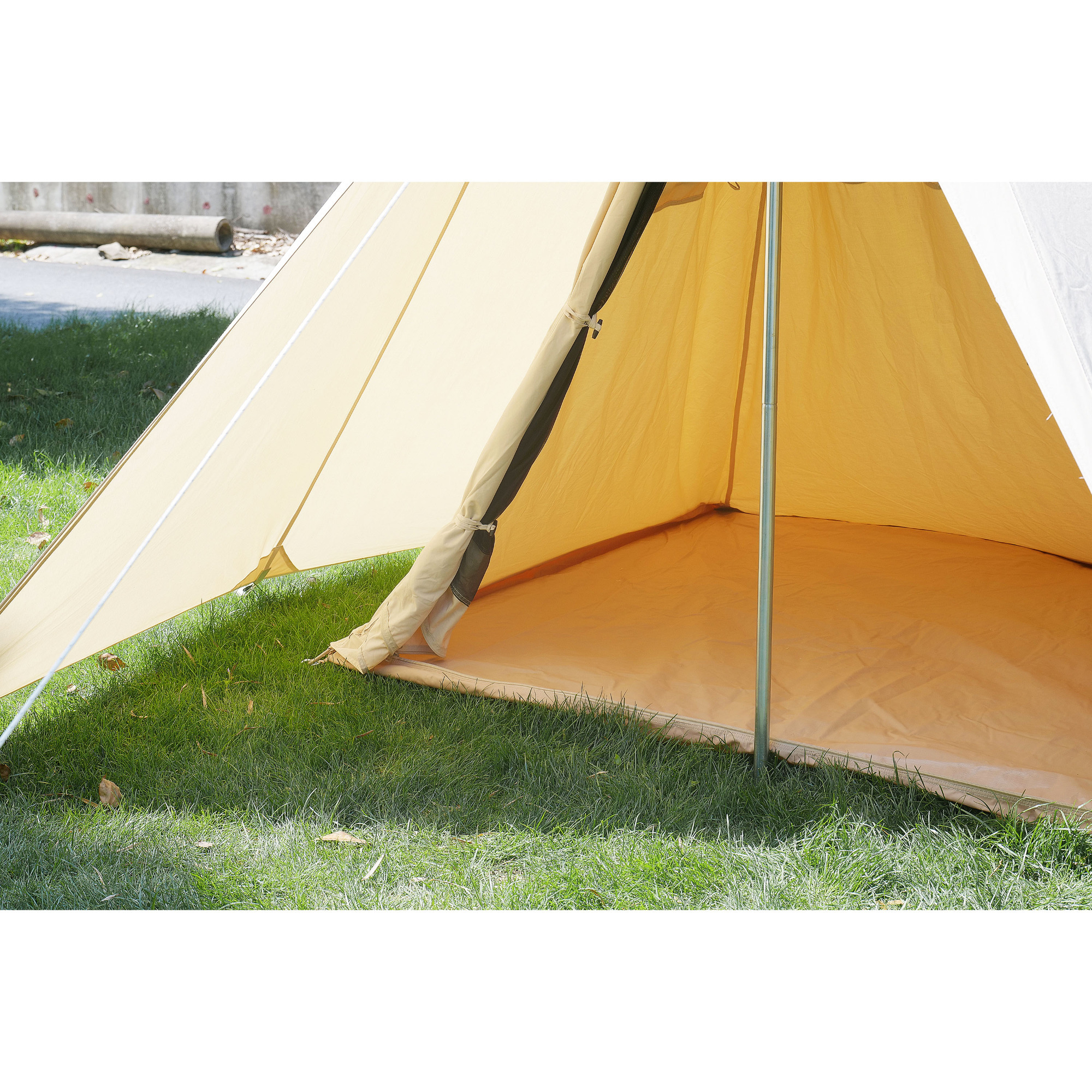 Tipi with Double Layers