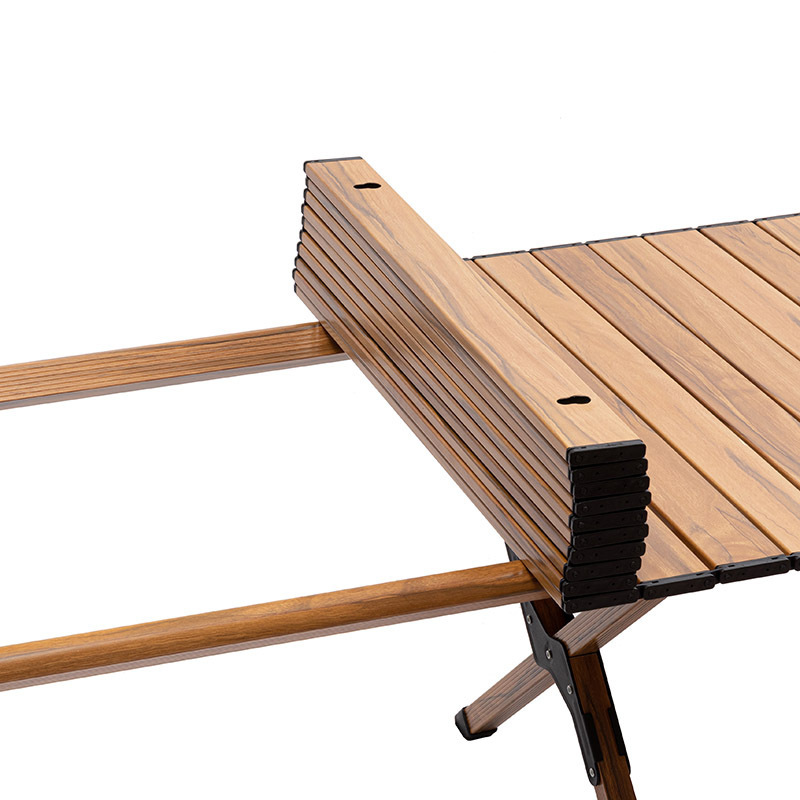 Portable folding table