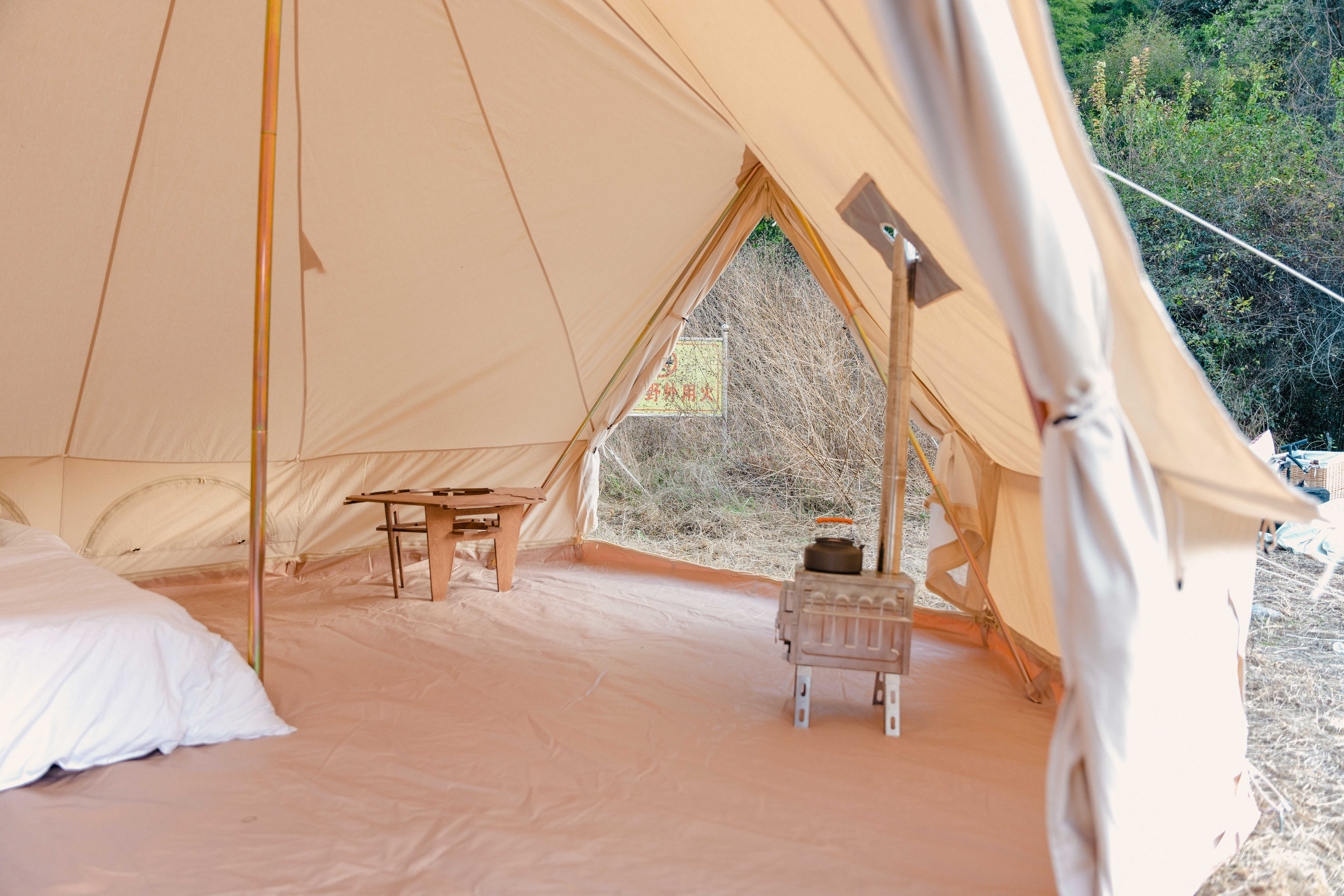 Emperor Bell Tent-Redefine Luxury in the Great Outdoors