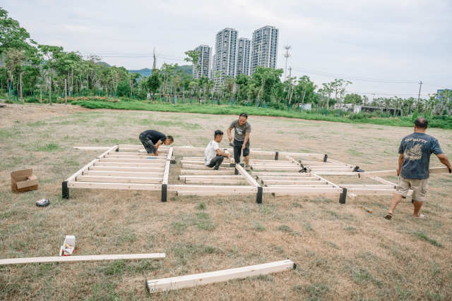 Safari Tent with Awning – B2B Luxury Glamping Shelter for Resorts & Commercial Campsites