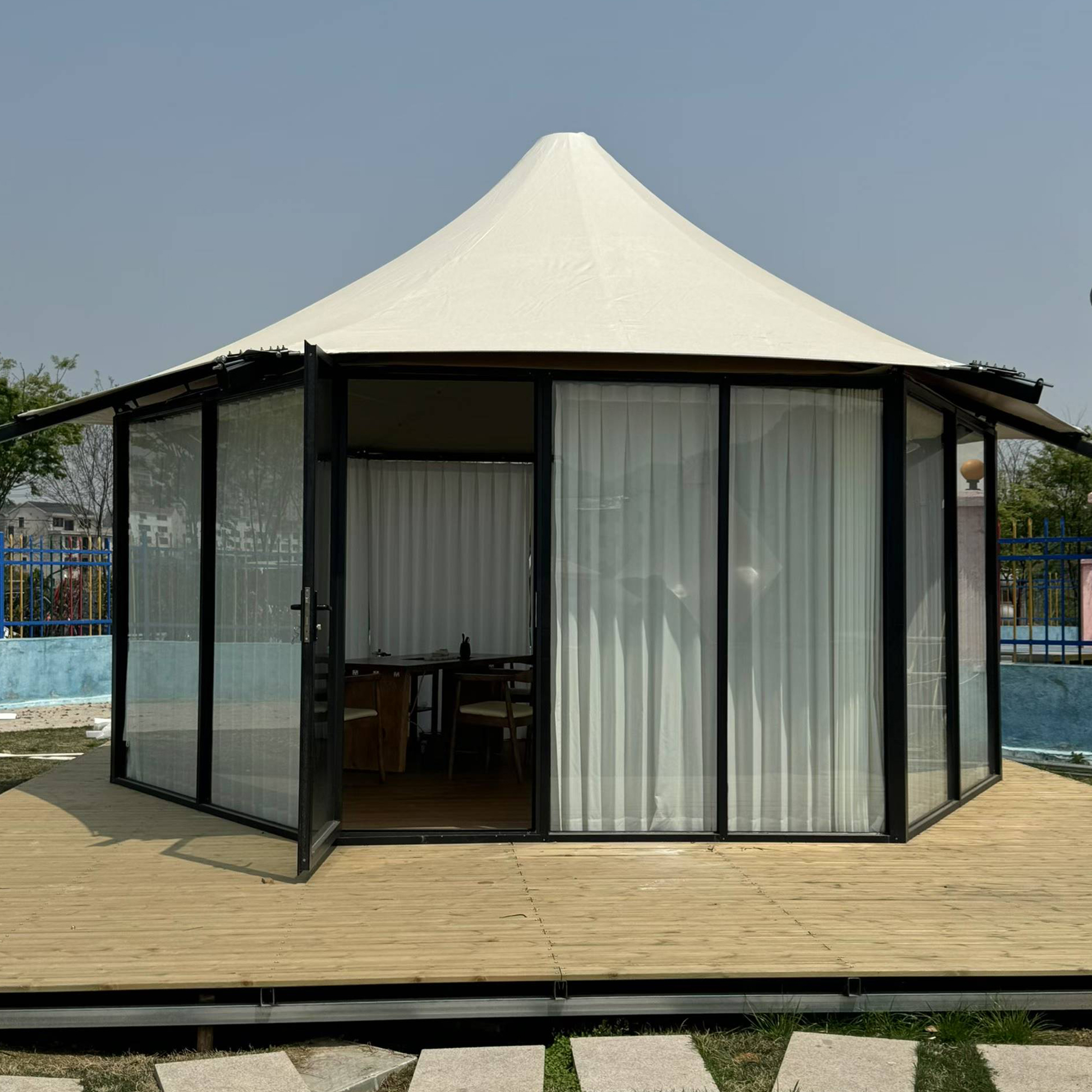 Luxury Cicada Hotel Tent | Elegant Bionic Glamping Pod with Streamlined Canopy