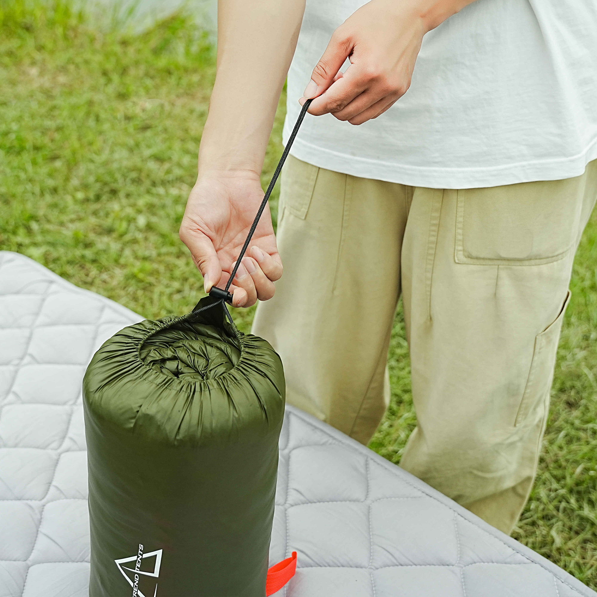 Premium Duck Down Sleeping Bag | B2B Wholesale Manufacturer