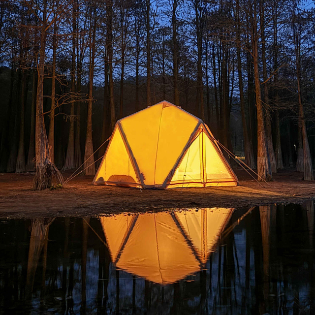 Square Inflatable Air BellNest Tent | B2B Wholesale Supplier