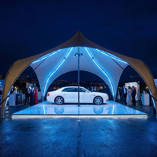 Heavy-Duty Activistas Event Tent - Professional Modular Party Shelter for Corporate Events & Group Activities