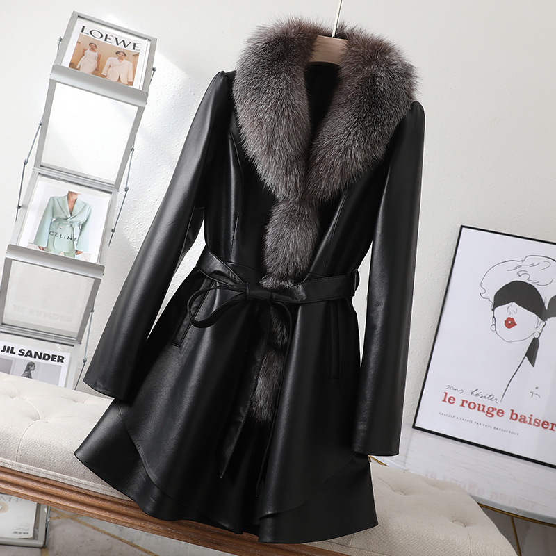 Sheepskin leather jacket for women, medium to long, 2025 new model, silver blue fox fur collar coat, wholesale belt, slim fit