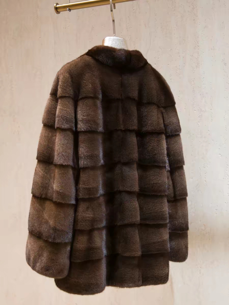 2026 New Import Female Fur Coat with Horizontal Weaving Technique and V-Neck Design - Fashionable Fox Fur Overcoat