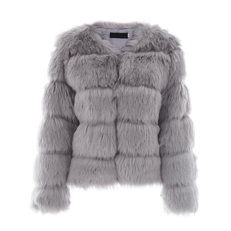 Fur clothing is highly popular in Europe and America Fox fur coat for women short style long sleeves fur coat.