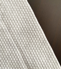 Medium Cross Embossed Increase friction, semi cross process, balanced longitudinal and transverse tension