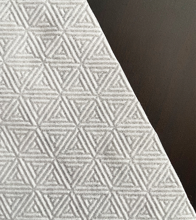 Triangle Pattern Differentiated patterns, personalized product upgrades