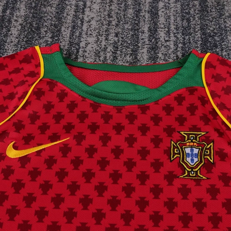 2004 Portugal Home Kids Kit