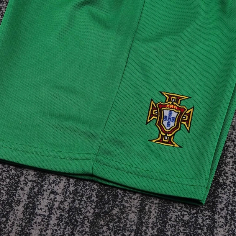 2004 Portugal Home Kids Kit