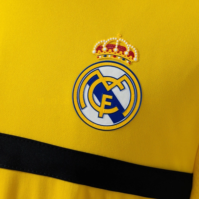 2011/12 Real Madrid Goalkeeper Yellow Jersey