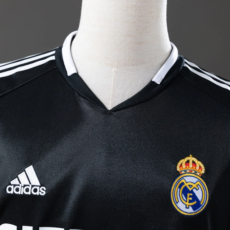 2004/05 Real Madrid Away Jersey