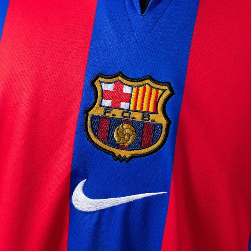 2001/02 Barcelona Home Jersey