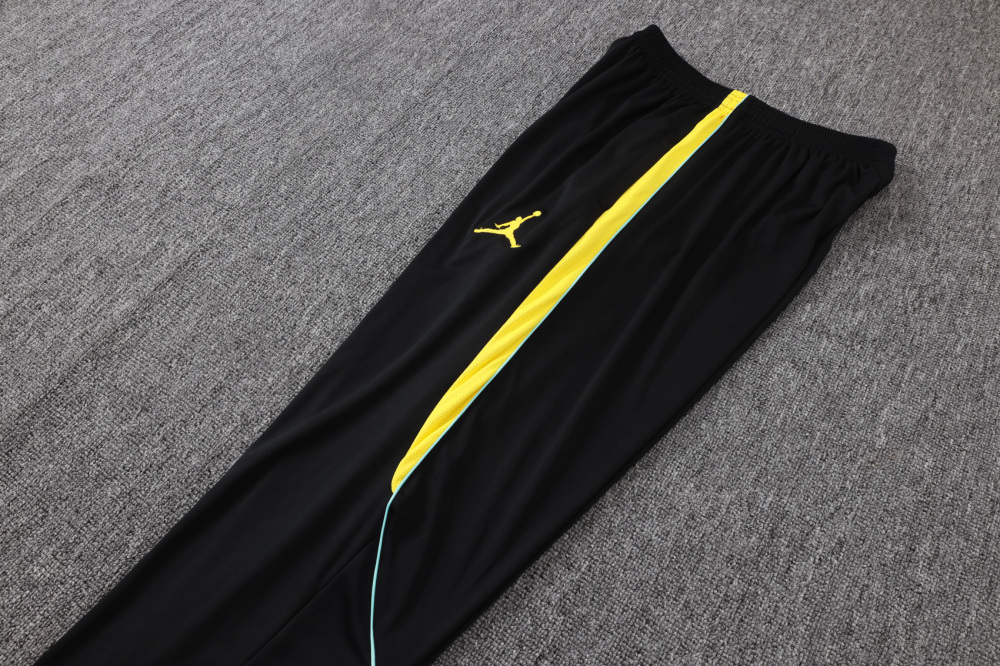 2026/27 Brazil Tracksuits Training Suit Black