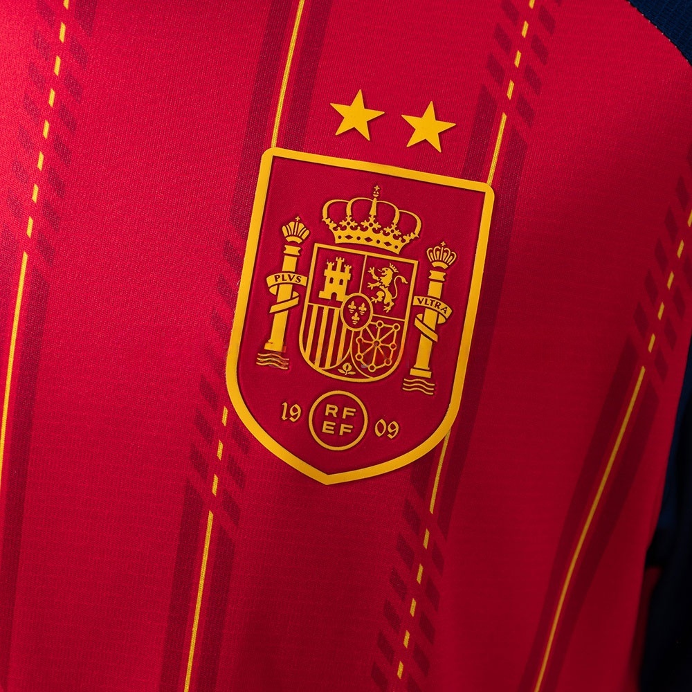 2026 Spain World Cup Home Men And Kids Kit 2 Stars
