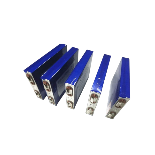 IFP20100140 3.2V 27Ah LiFePO4 Prismatic Cell for Low Speed Vehicles