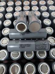 LG 21700 M50LT 4800mAh 10A  Li-ion Battery Cell
