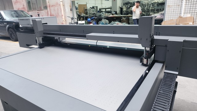 HC-1612 Cis Vision UV printer