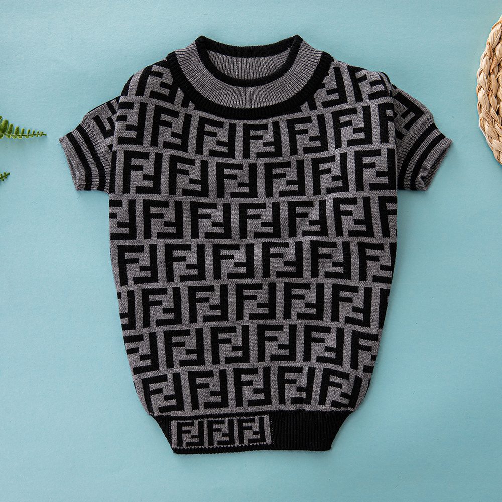 Grey-Black "FF" Pattern Knitted Pet Sweater (Dual-Tone Edition)