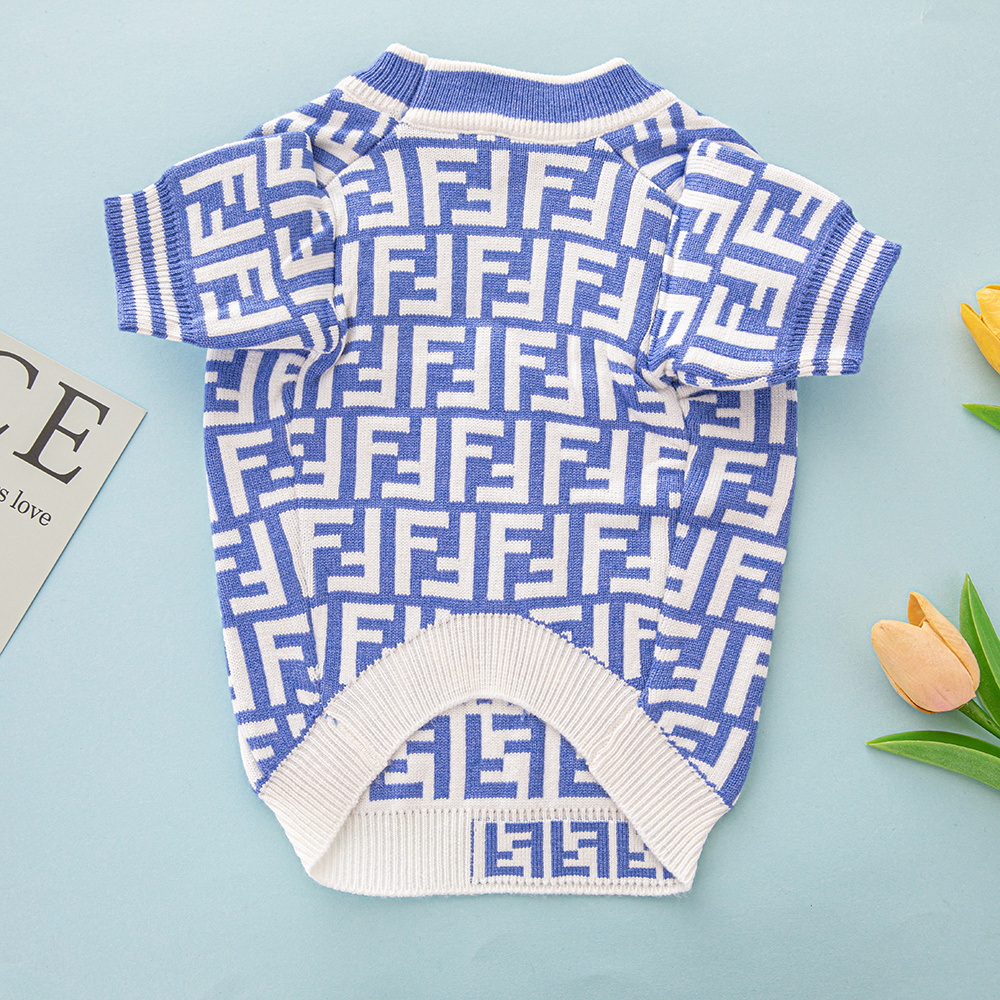 Stylish Blue and White FF Pattern Knitted Pet Sweater for Dogs
