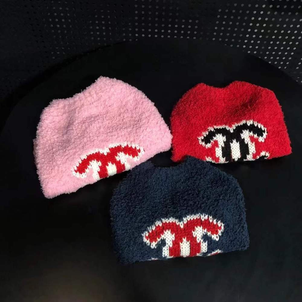 Plush Logo-Embroidered CCANEL Pet Sweaters in Pink-Red, Navy-Red, and Red-Black