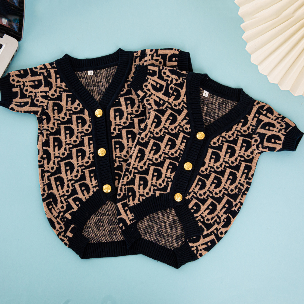 Chic Designer Monogram Short-Sleeve DD Knit Sweaters for Fashion-Forward Dogs