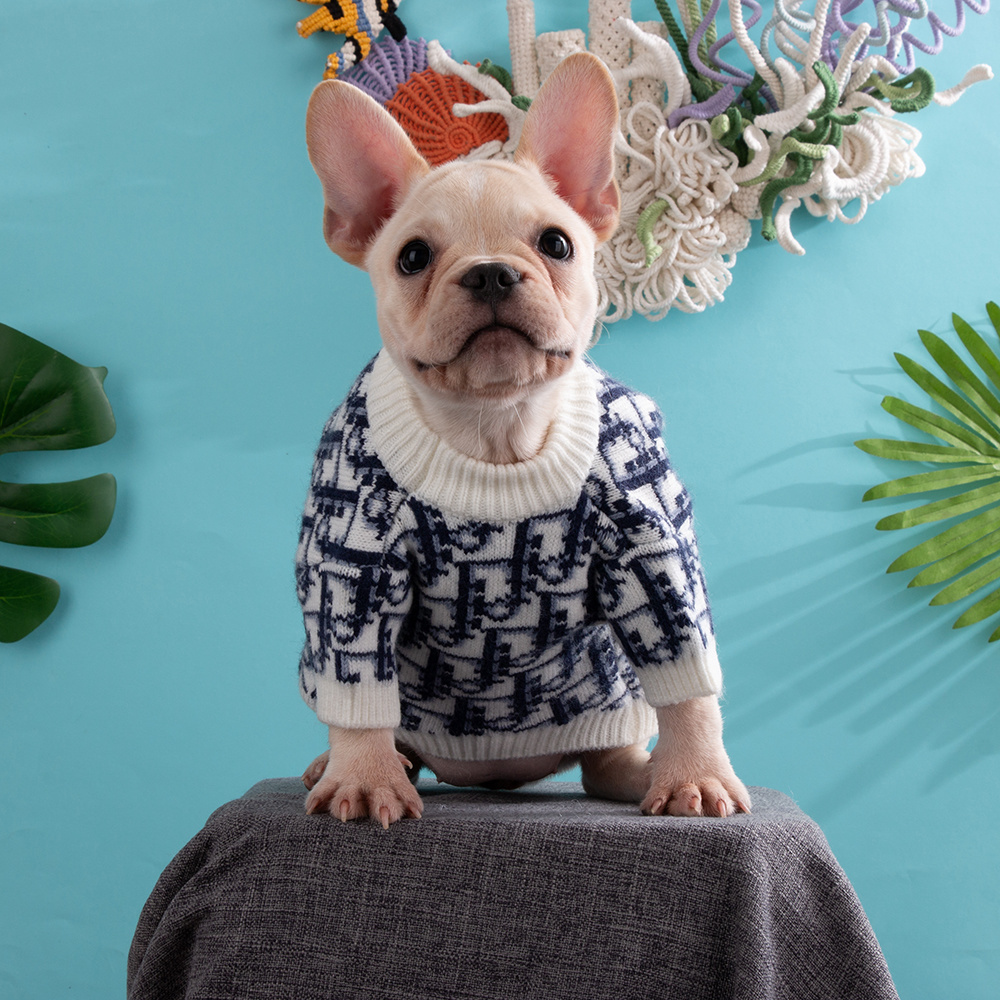 Elegant Monogram Pattern Ddor Pet Sweaters in White-Black and White-Blue