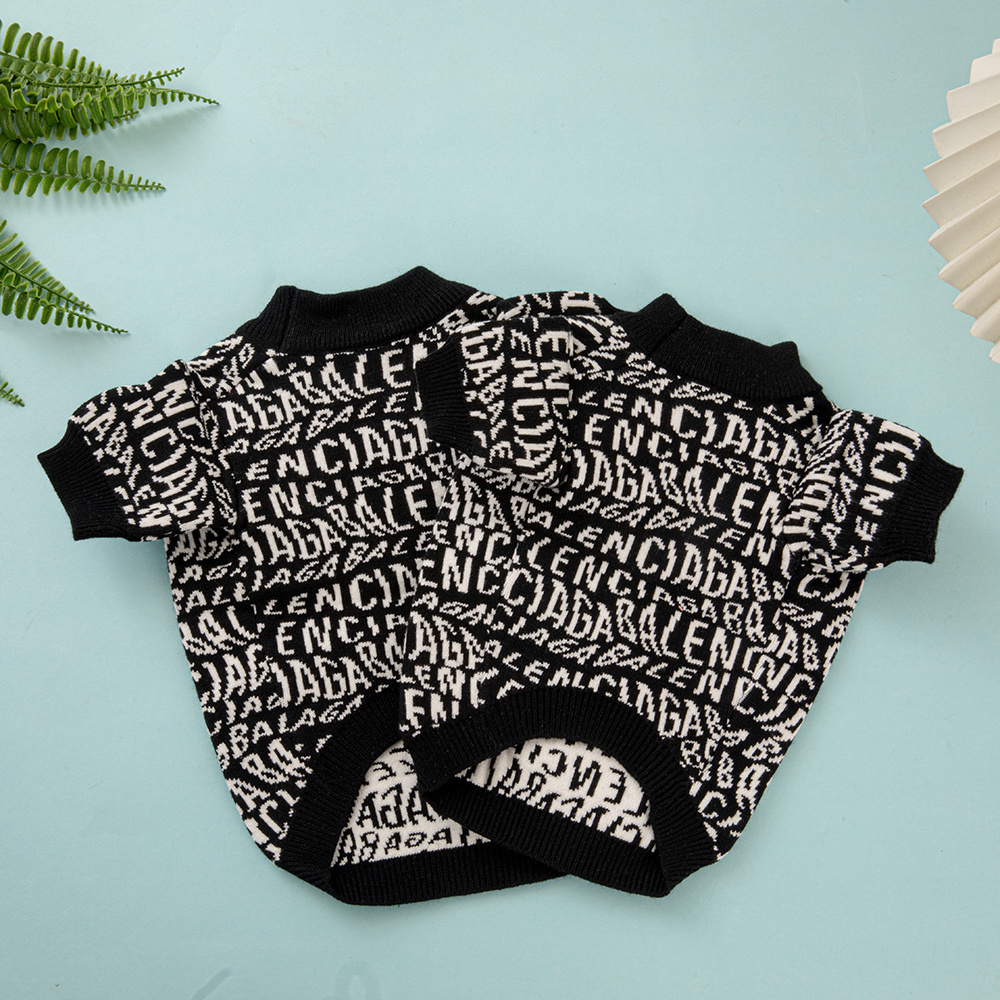 Stylish Ve Couture Print Pet Sweater for Dogs