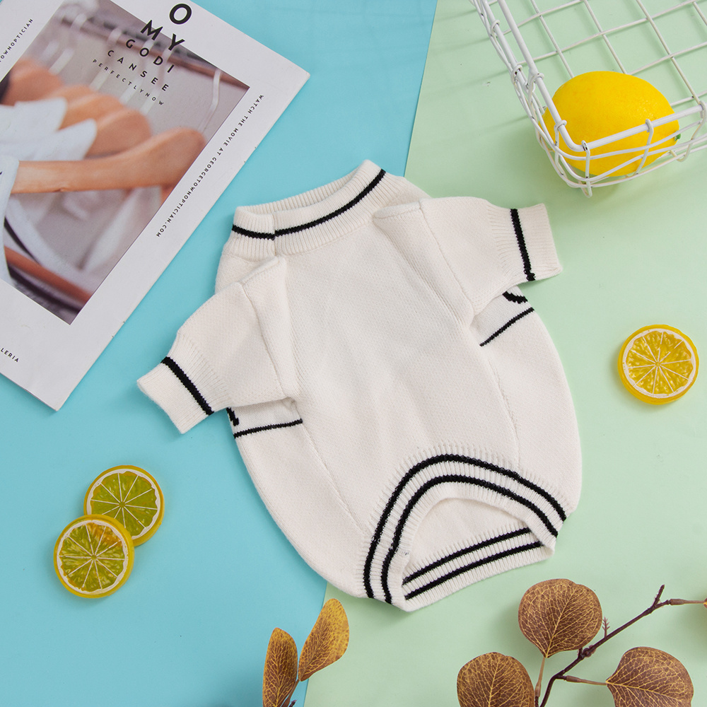 Chic Logo & Star-Intarsia DDOR Knit Pet Sweater in White-Black