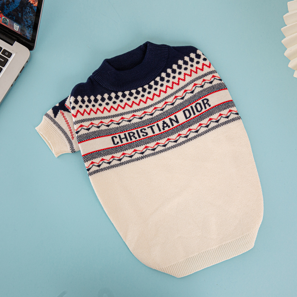 Nordic-Inspired Patterned DD Pet Knit Sweater with Logo Detail