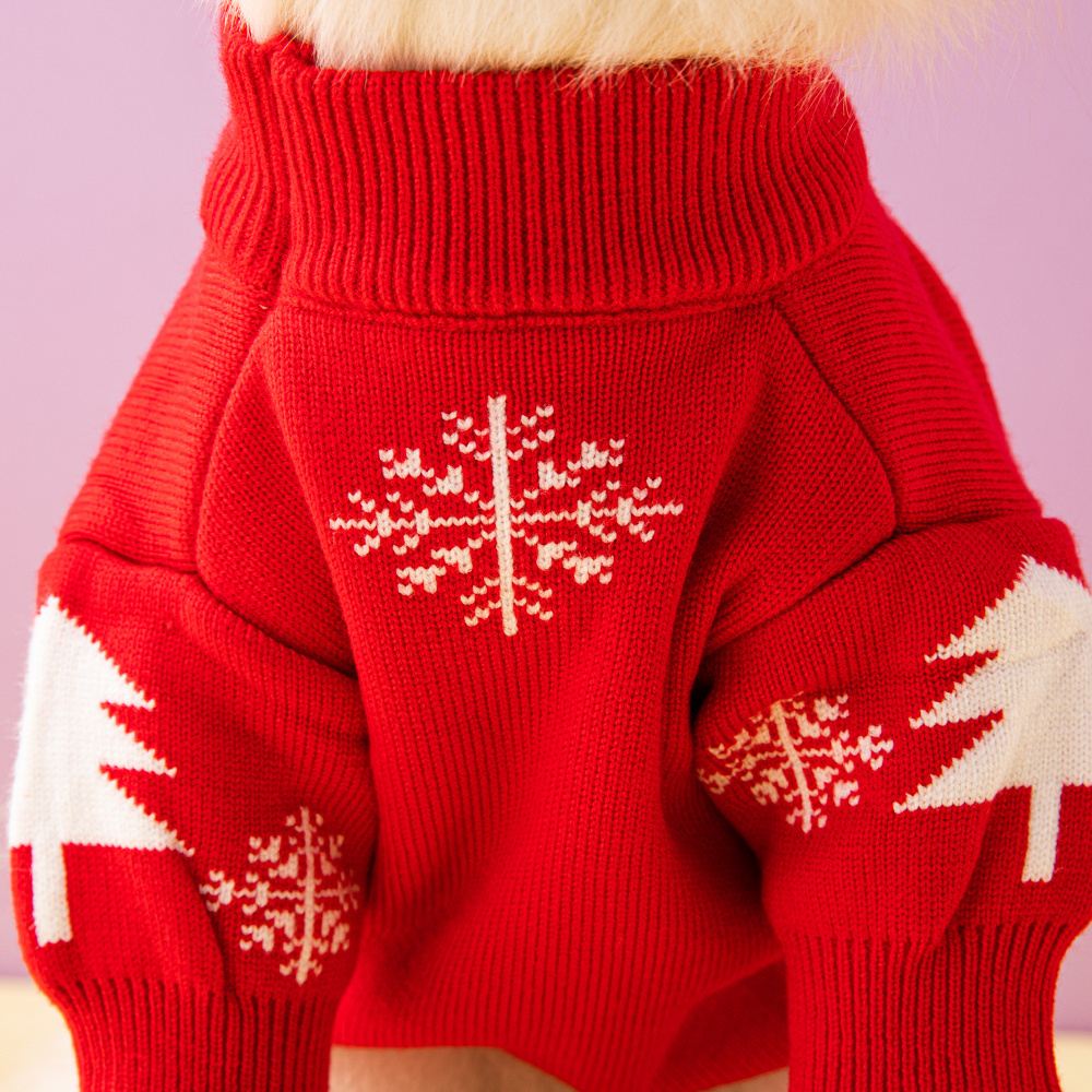 Festive Christmas-Themed Knit Pet Sweaters in Red with Holiday Motifs
