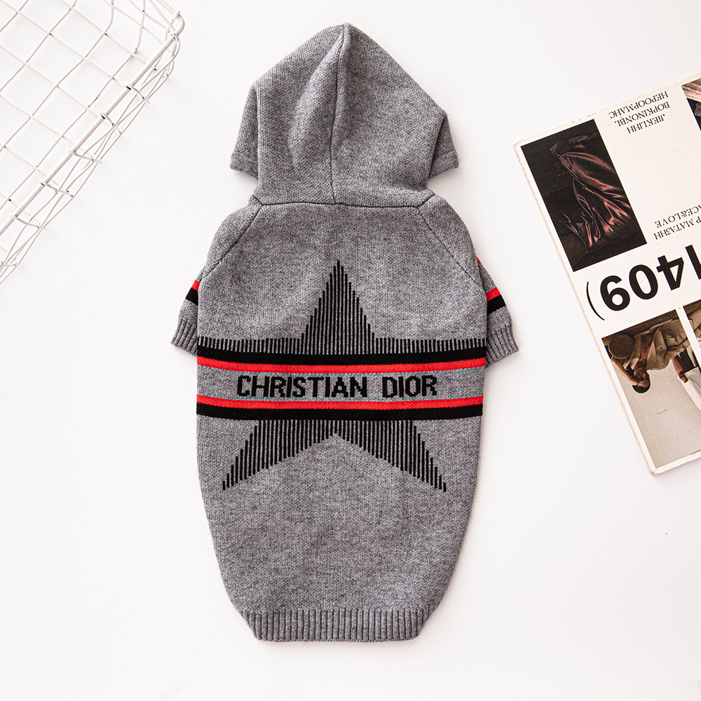 Luxury-Inspired Hooded DD Knit Pet Sweaters with Star Pattern