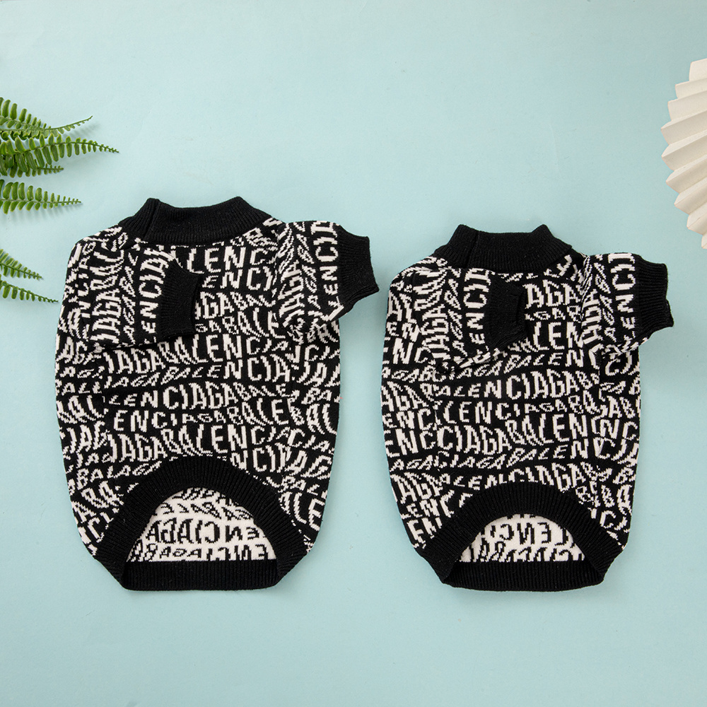 Stylish Ve Couture Print Pet Sweater for Dogs
