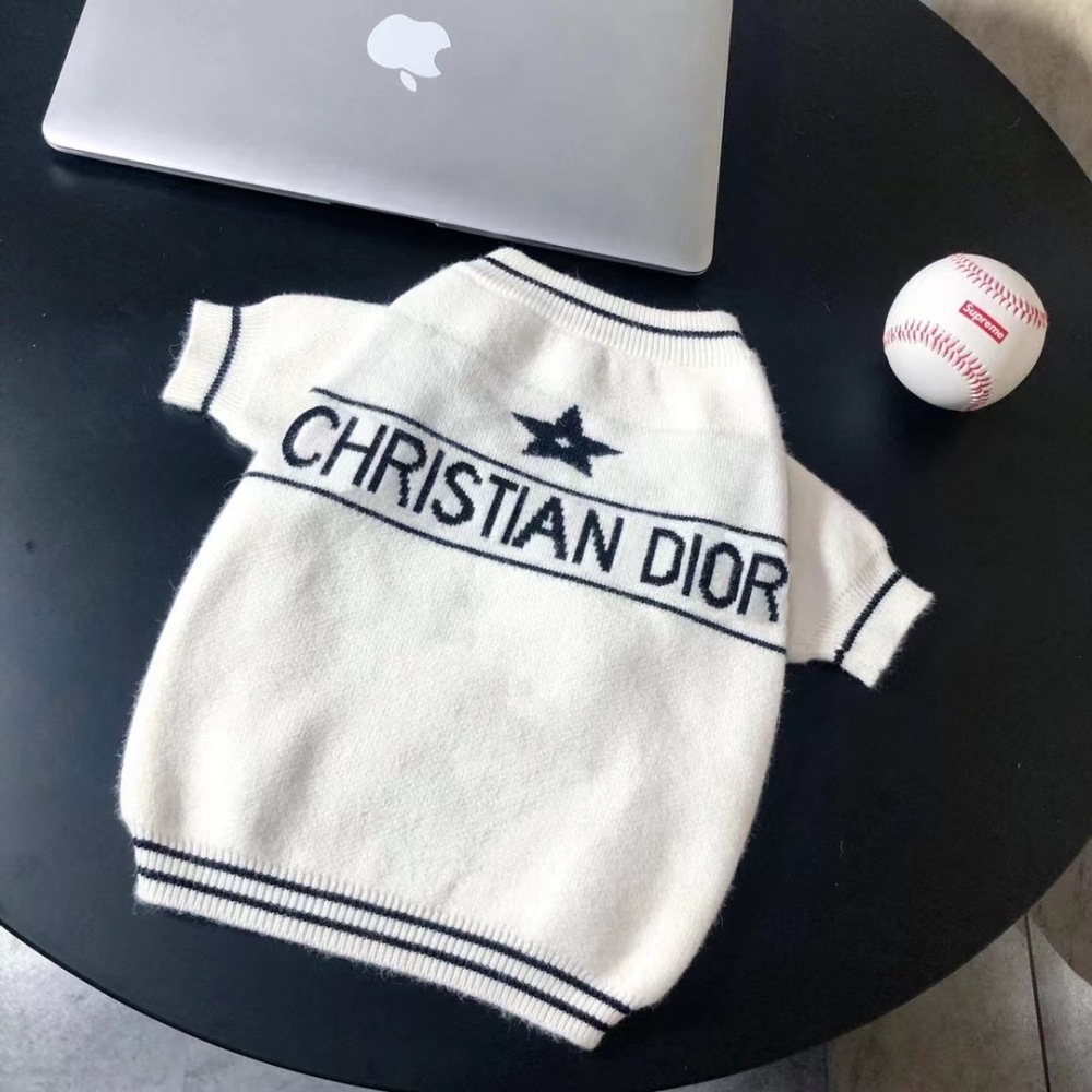 Chic Logo & Star-Intarsia DDOR Knit Pet Sweater in White-Black