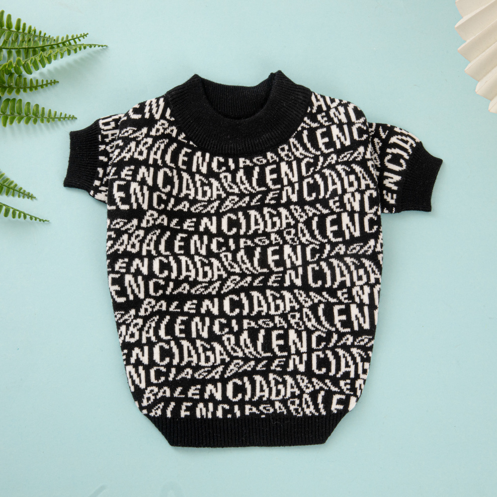 Stylish Ve Couture Print Pet Sweater for Dogs